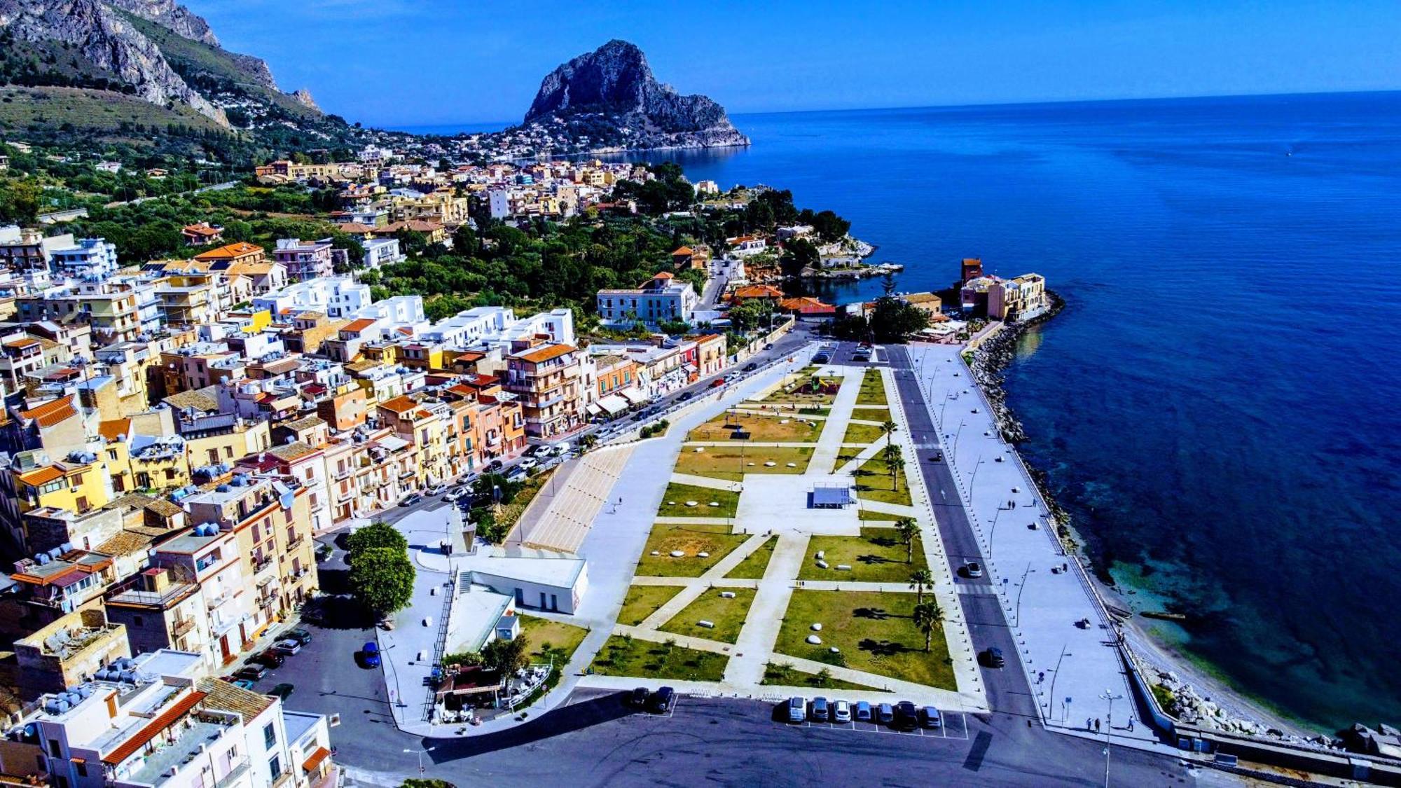 Seafront House Gabbiano Azzurro Apartment Santa Flavia Exterior photo