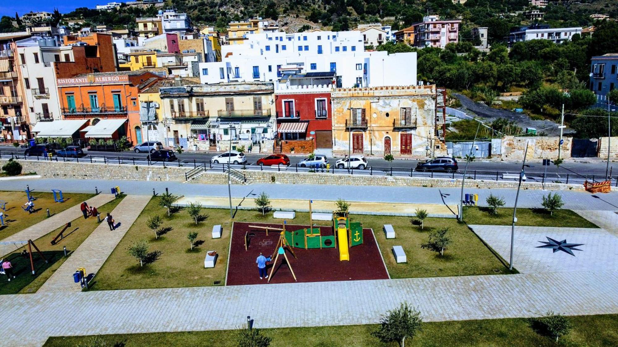 Seafront House Gabbiano Azzurro Apartment Santa Flavia Exterior photo