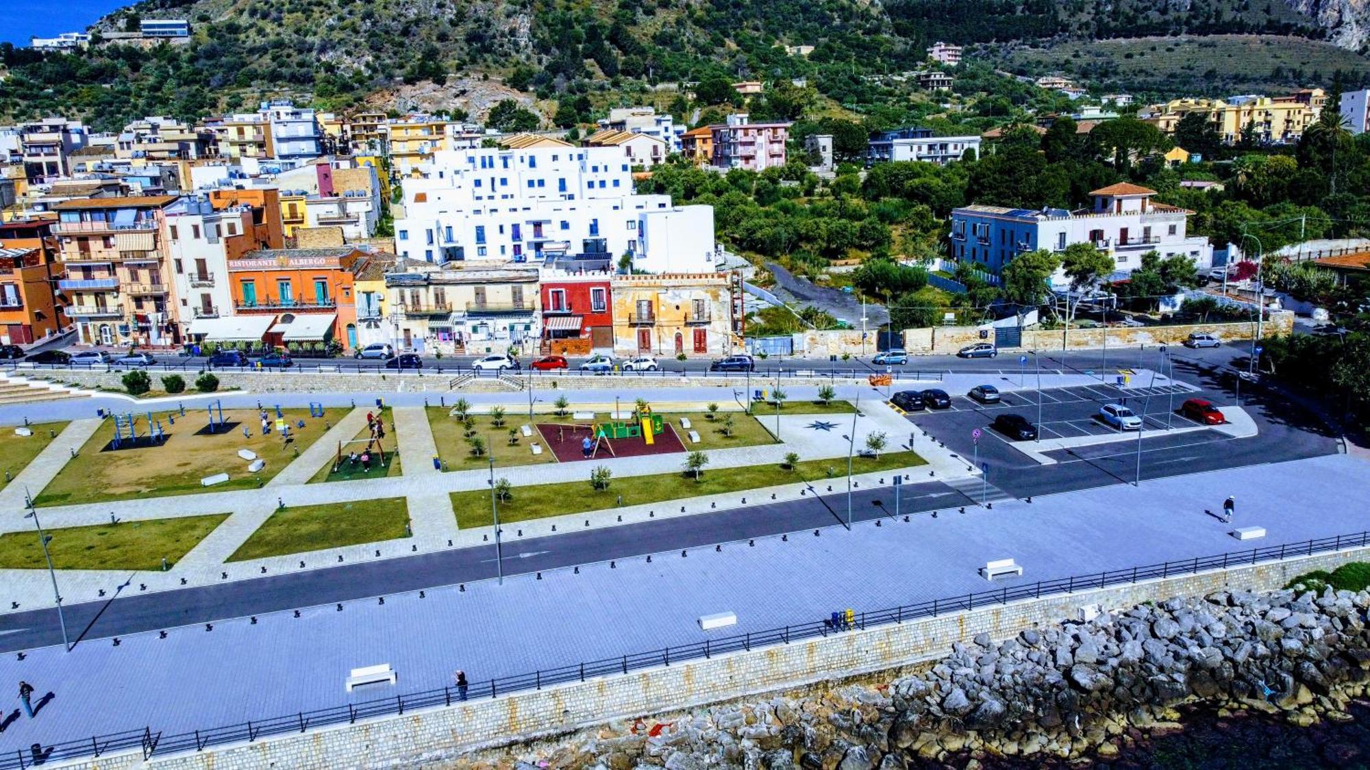 Seafront House Gabbiano Azzurro Apartment Santa Flavia Exterior photo