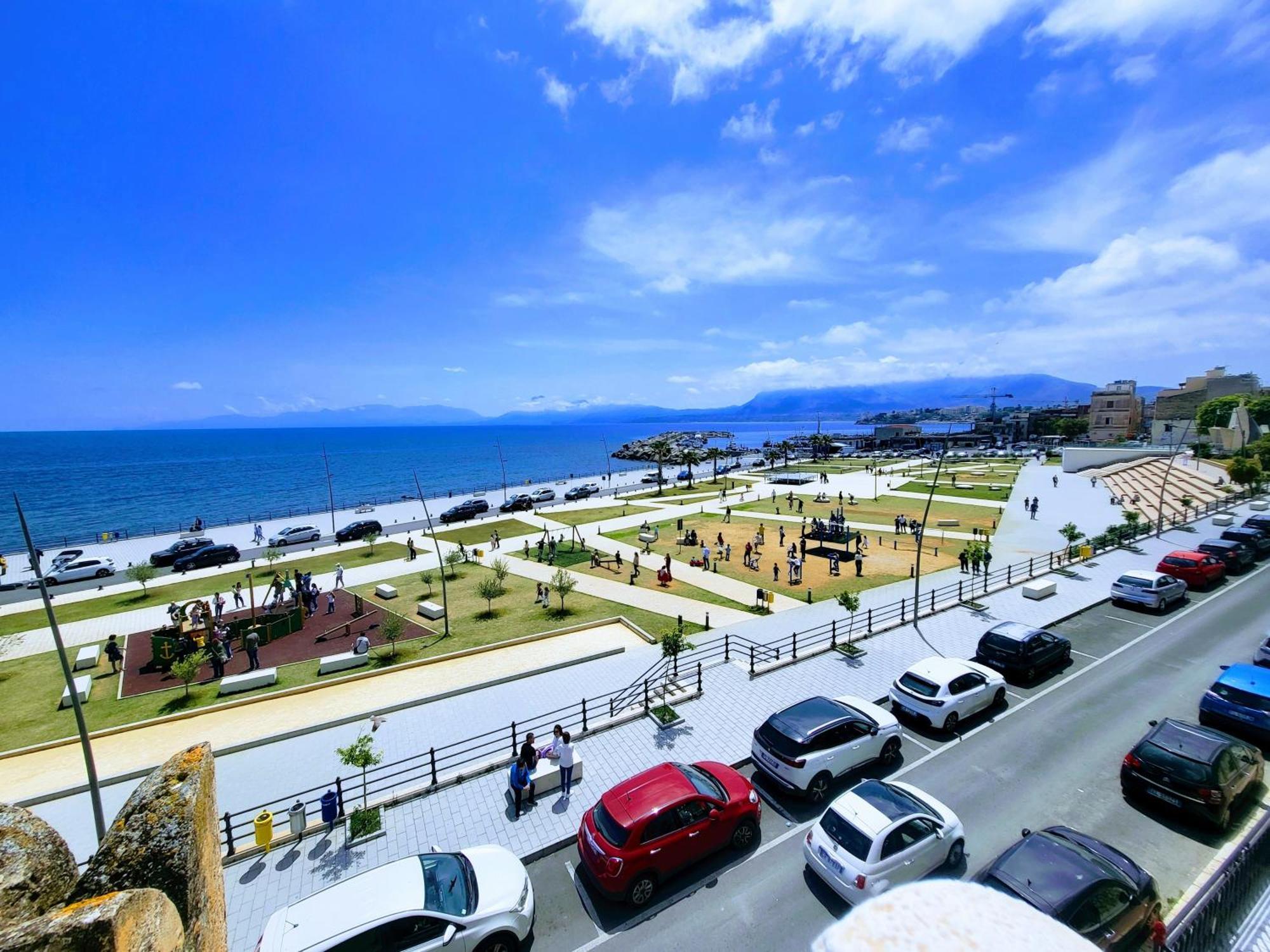 Seafront House Gabbiano Azzurro Apartment Santa Flavia Exterior photo