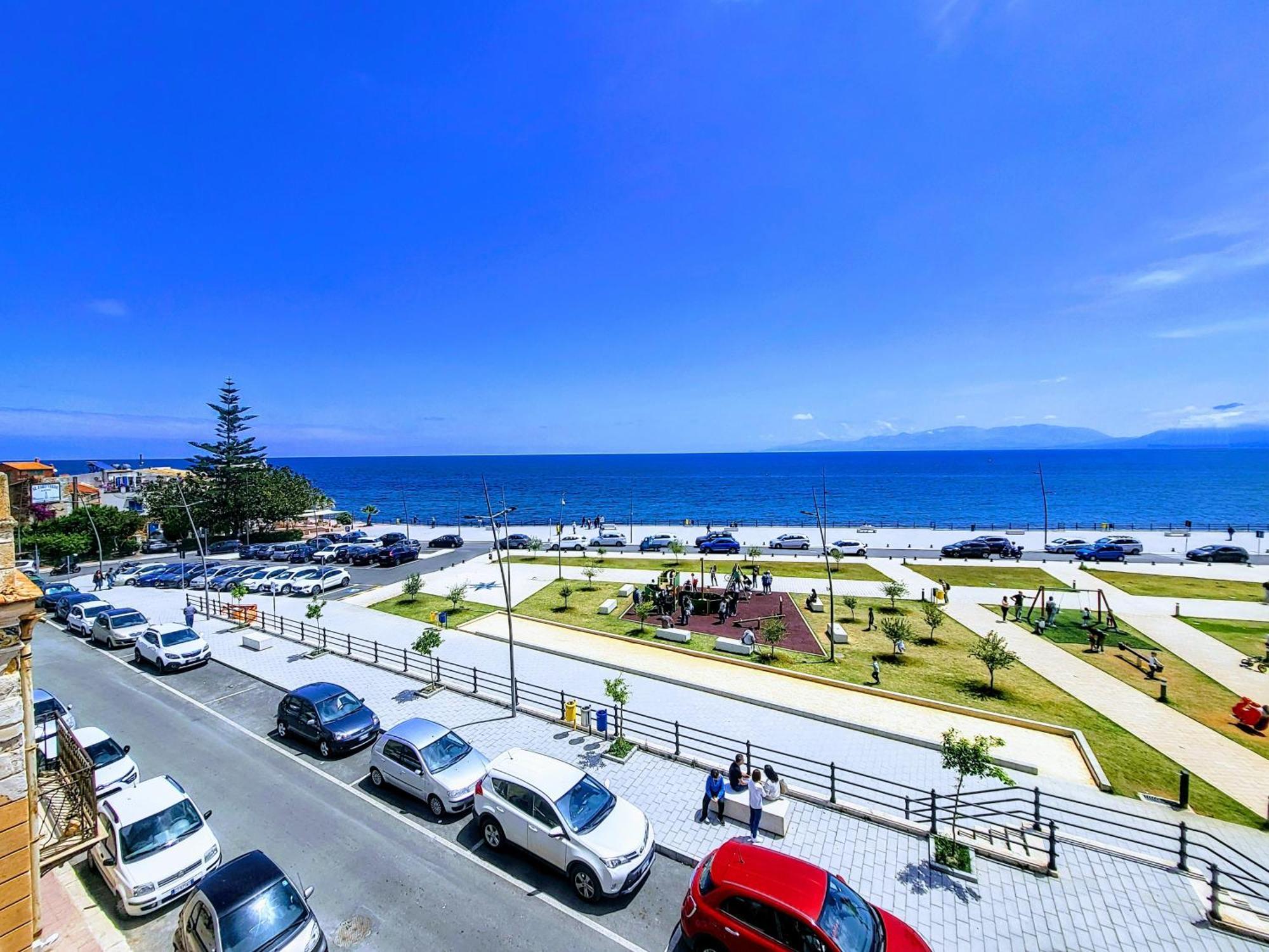Seafront House Gabbiano Azzurro Apartment Santa Flavia Exterior photo